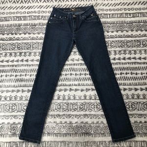 Beija Flor High Rise Skinny Jean